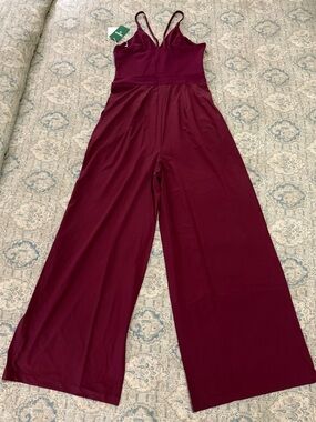 HALARA Plum Wide-Leg V-Neck Jumpsuit Medium Tall